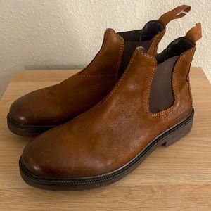 Steve Madden Men’s Chelsea Cognac Boots Pull On Size 10.5